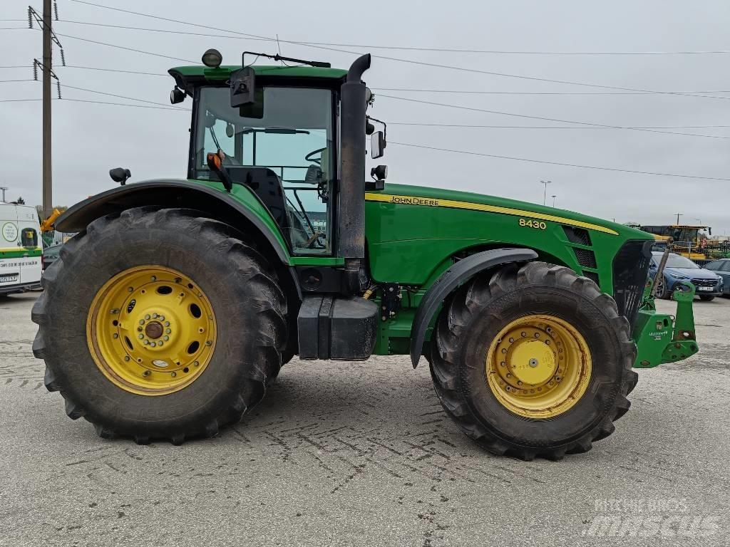 John Deere 8430 PST Traktori