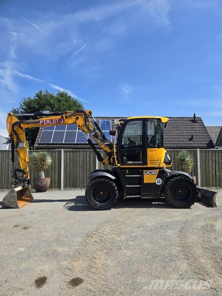 JCB 110 W Bageri na kotačima