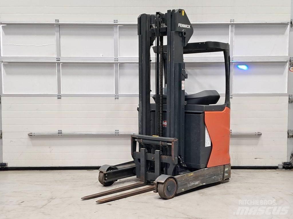 Linde R14-01 Viličari sa pomičnim stupom