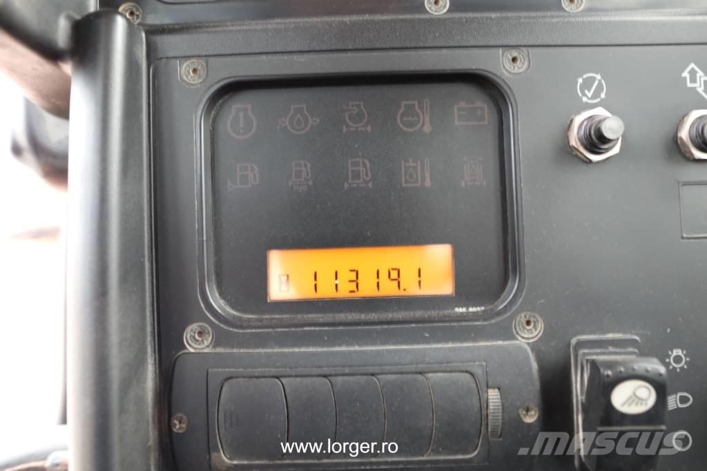 CAT D 6 N Buldožeri gusjeničari