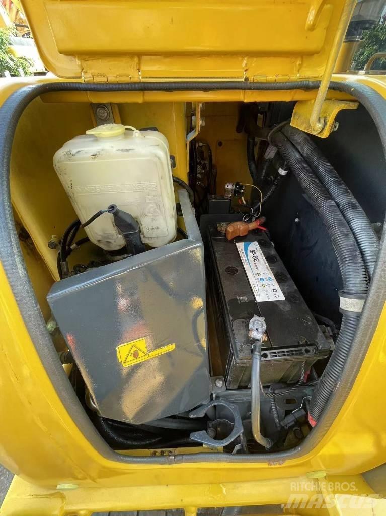 Komatsu PC 60-8 Mini bageri <7t
