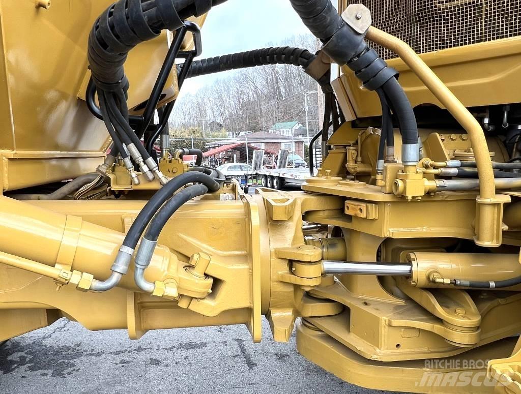 CAT 740 Zglobni demperi