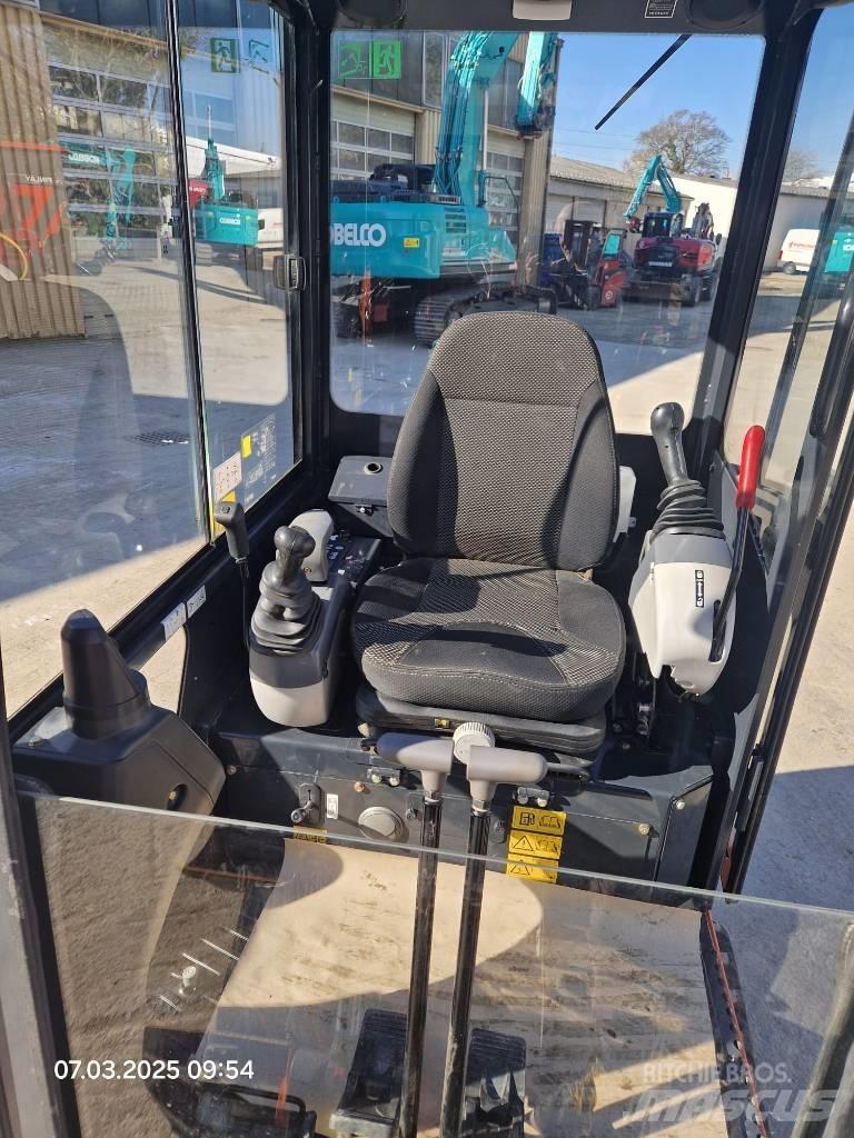 Hitachi ZX 19-6 Mini bageri <7t