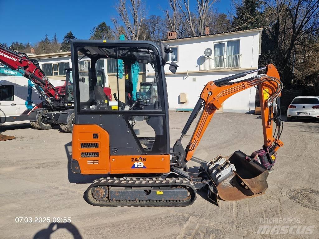 Hitachi ZX 19-6 Mini bageri <7t