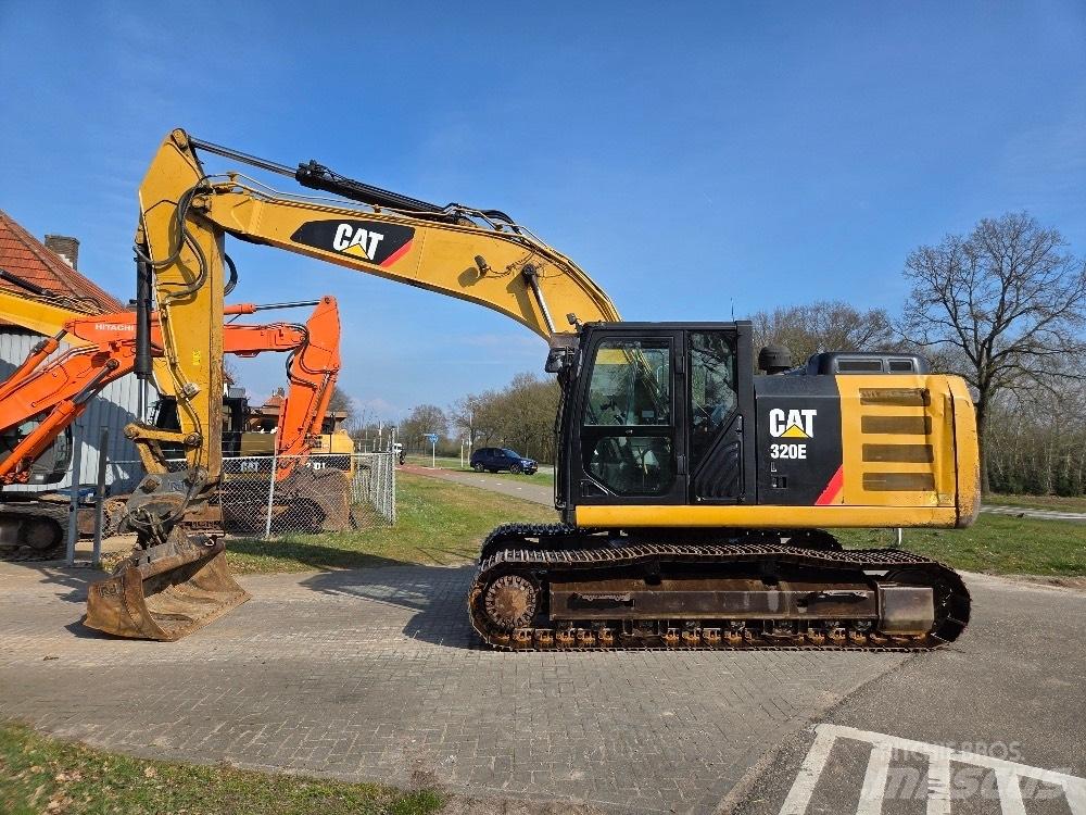CAT 320EL Bageri gusjeničari