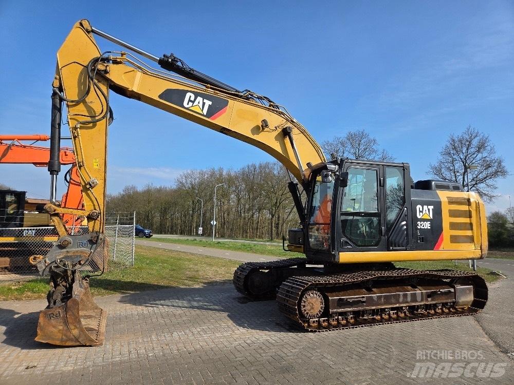 CAT 320EL Bageri gusjeničari