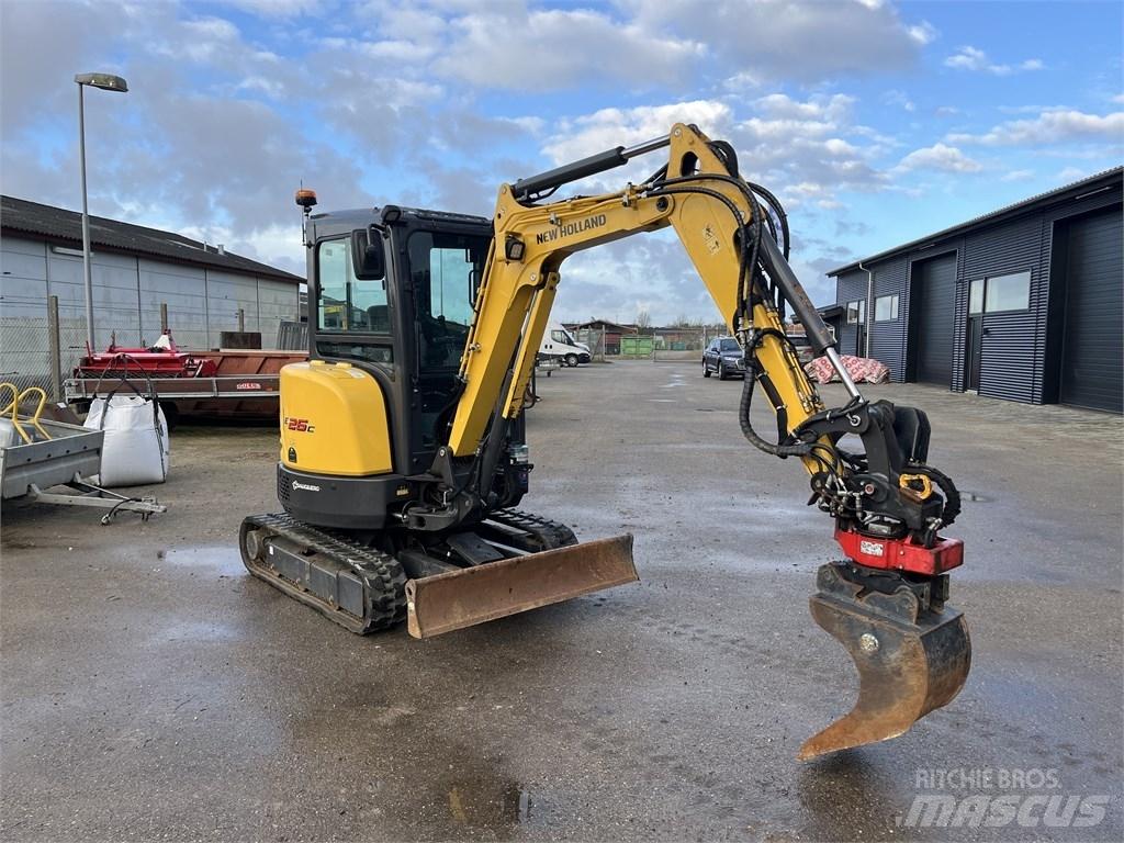 New Holland E 26 C Mini bageri <7t