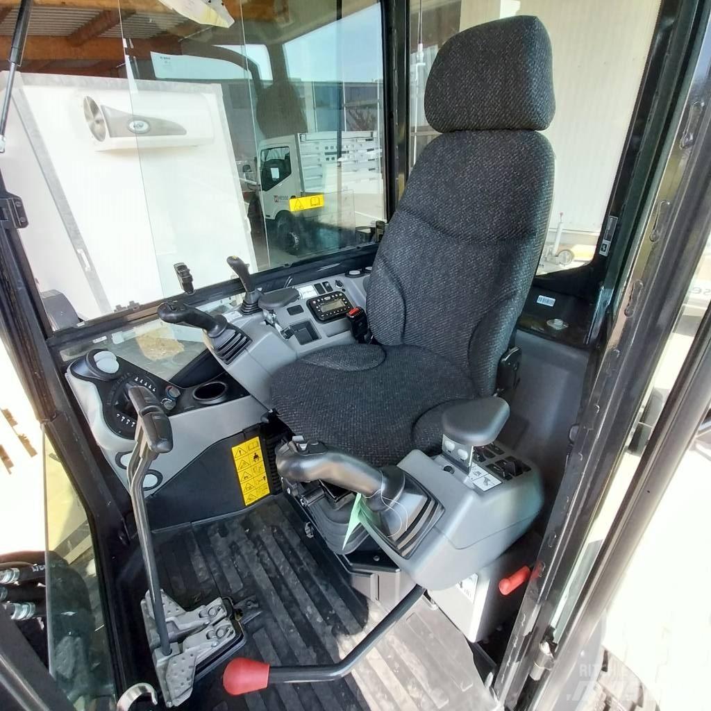 Bobcat E 27 Mini bageri <7t
