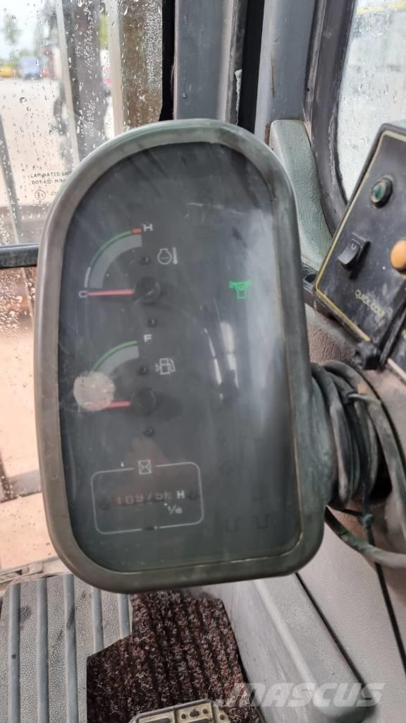 Volvo EC 210 B LC Bageri gusjeničari