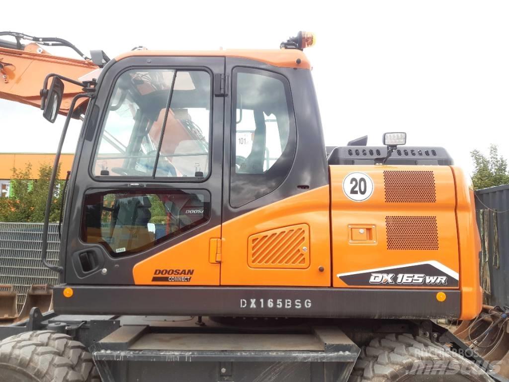 Doosan DX165 WR-7 Bageri na kotačima
