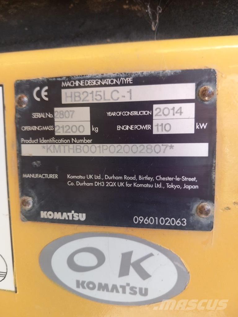 Komatsu HB 215 LC-1 Kabine i unutrašnjost