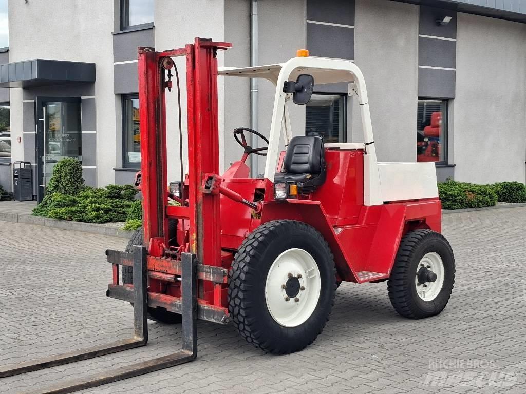 Manitou MC 25 Terenski viličar