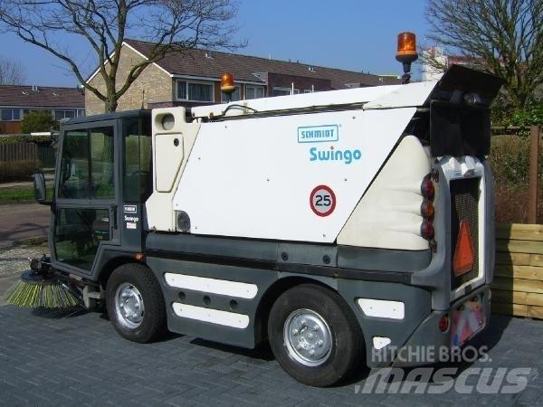 Schmidt Swingo 250 Strojevi za metenje