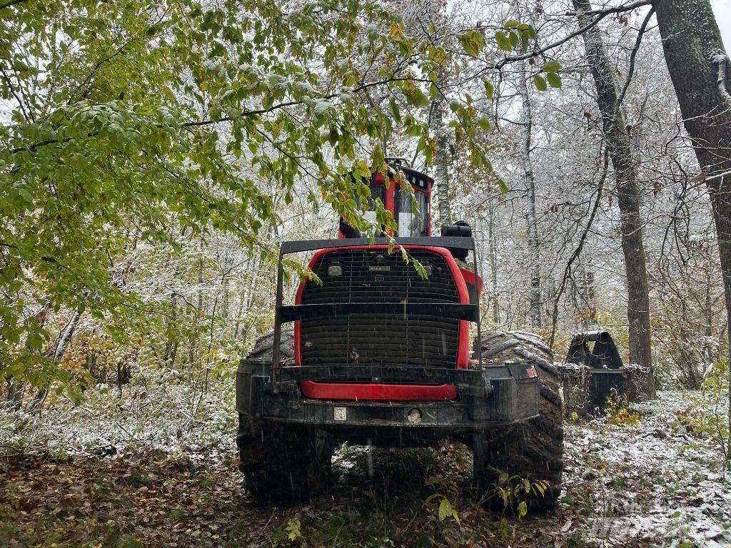 Komatsu 951 Harversteri