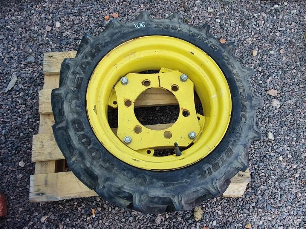 Goodyear 200/70R16 Gume, kotači i naplatci