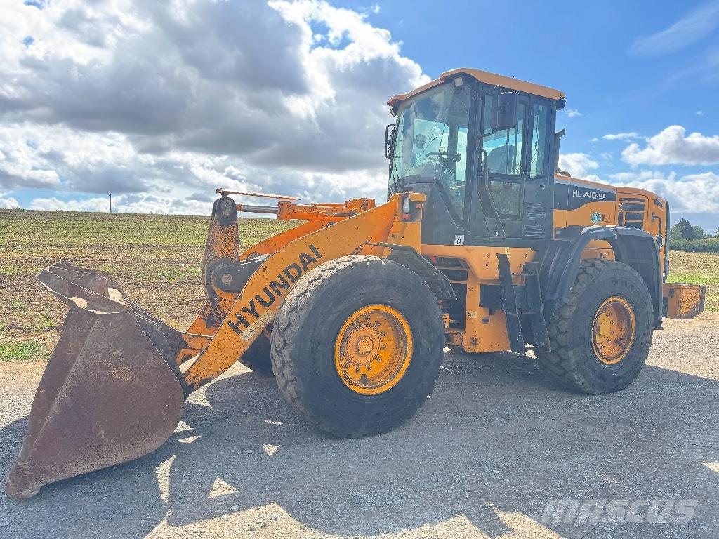 Hyundai HL 740-9 A Utovarivači na kotačima