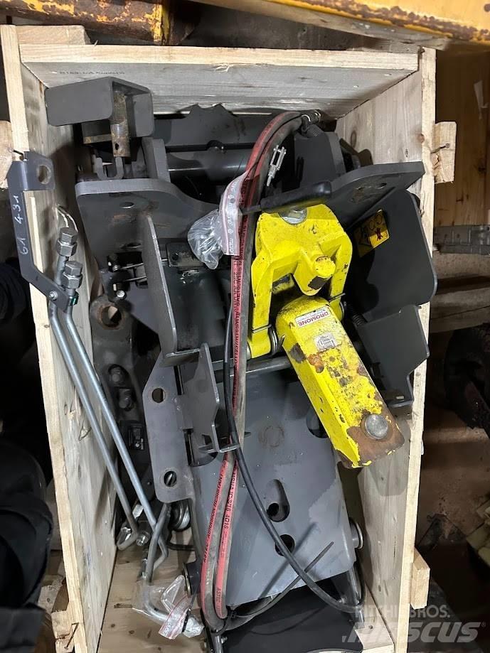 CLAAS Axion 800 Ostala oprema za traktore