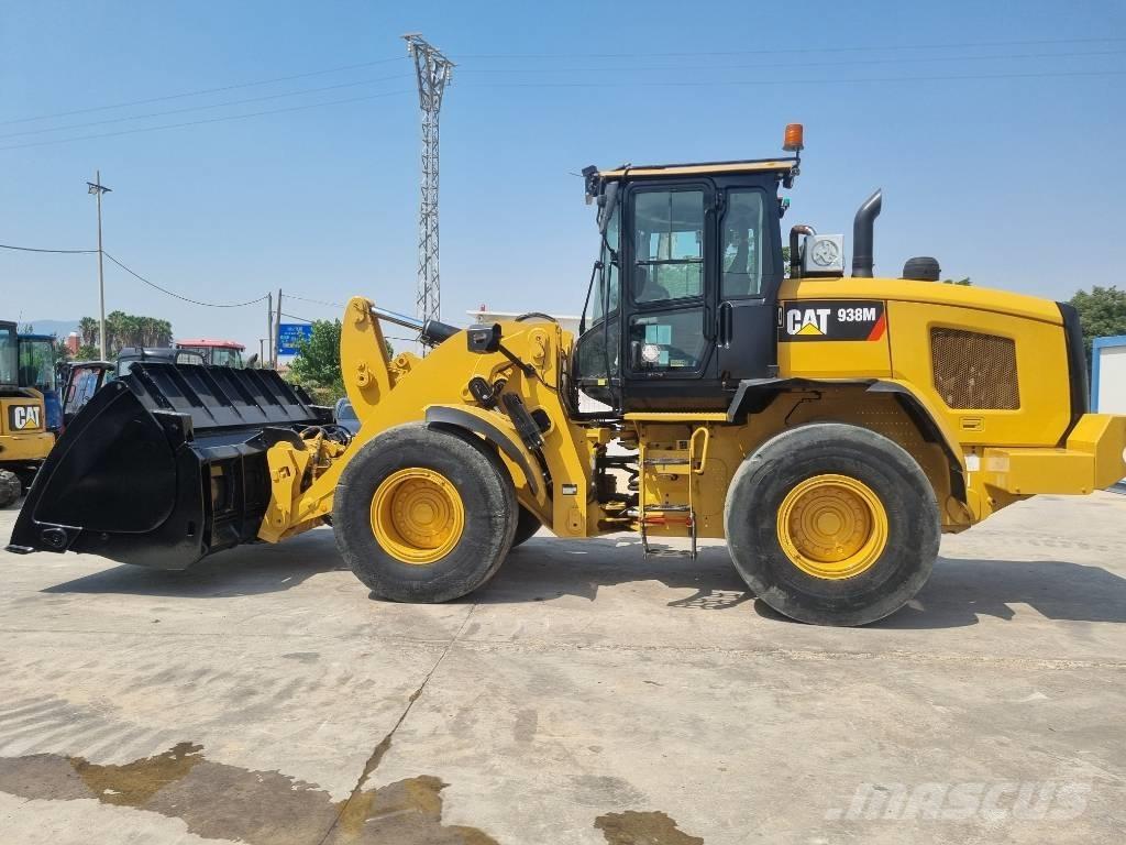 CAT 938 M Utovarivači na kotačima