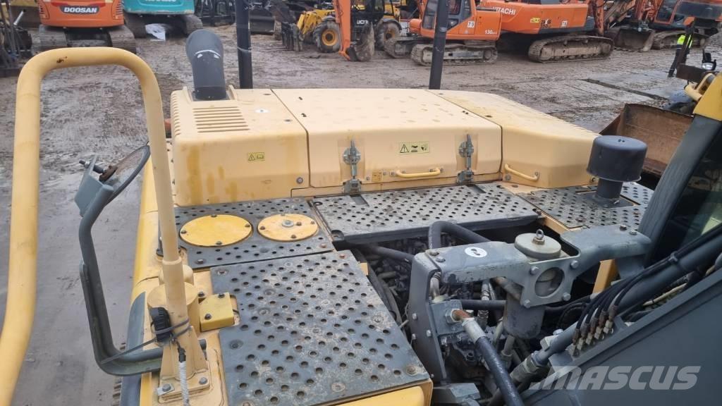 Volvo EC 300 D Bageri gusjeničari