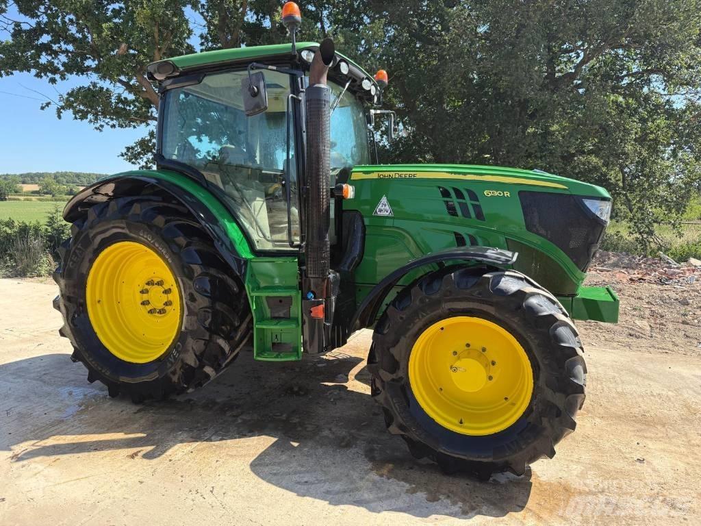 John Deere 6130 R Traktori