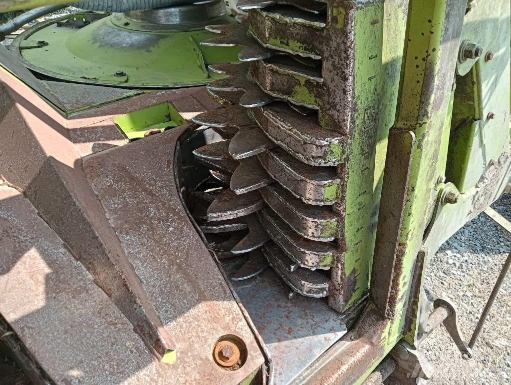 CLAAS Orbis 600 Strojevi za krmu na vlastiti pogon