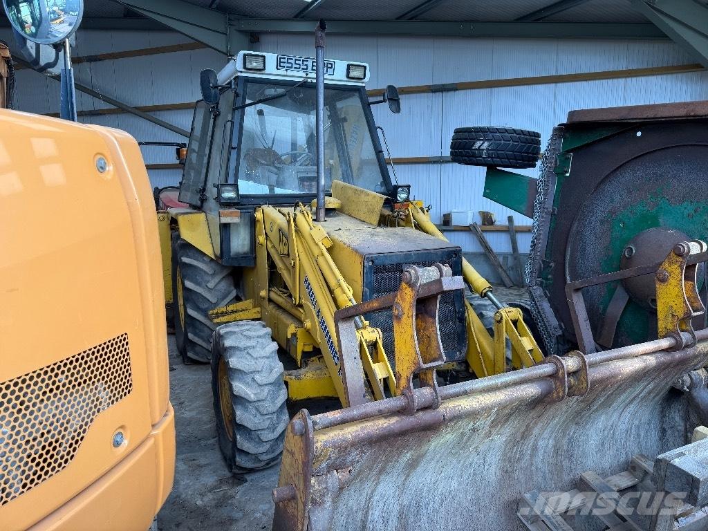 JCB 3 CX Utovarni rovokopači