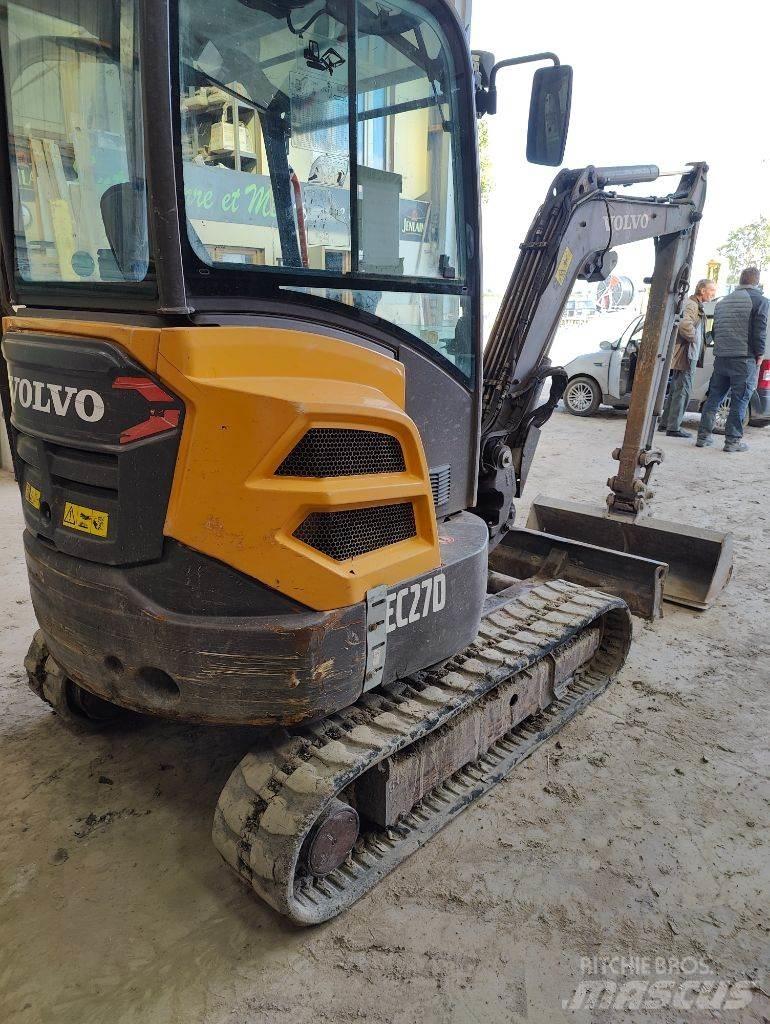 Volvo EC 27 D Mini bageri <7t