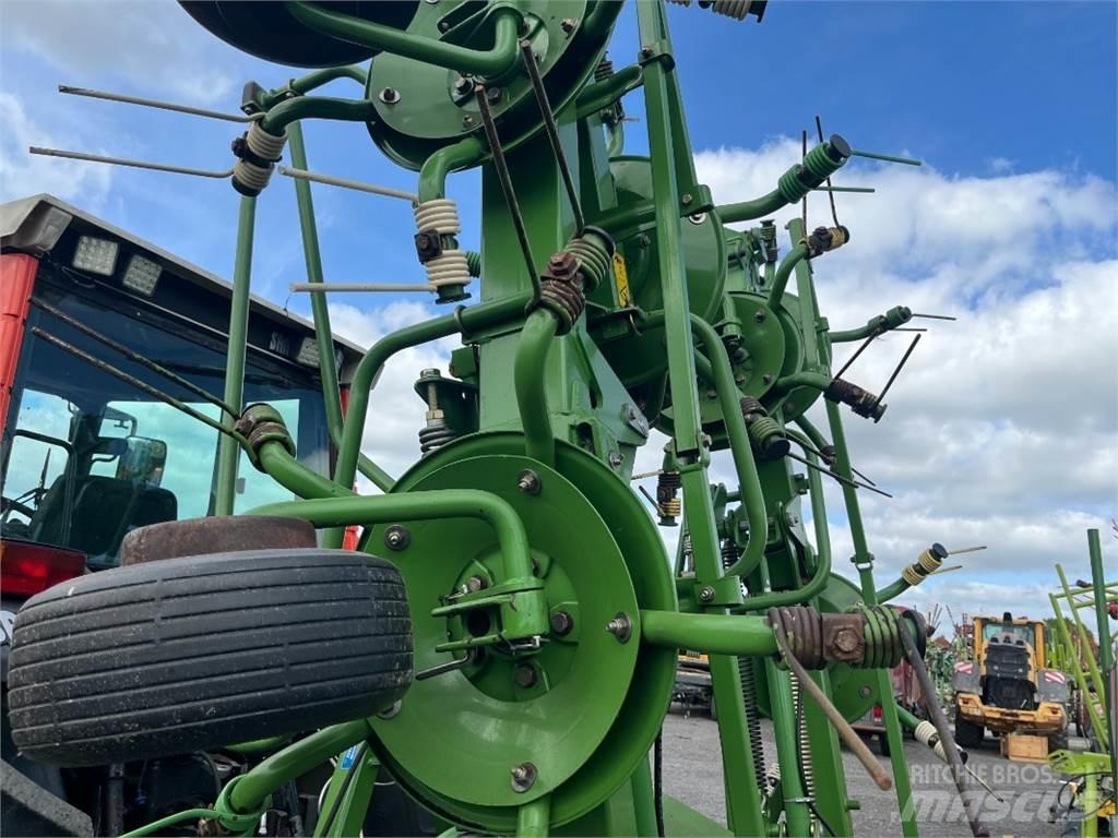 Krone KW 7.92 /8 Okretači i sakupljači sijena