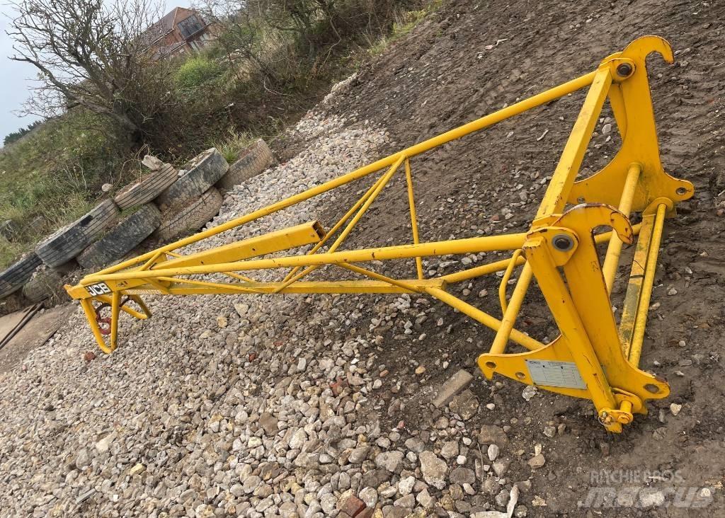 JCB Trussmaster Teleskopski viličari
