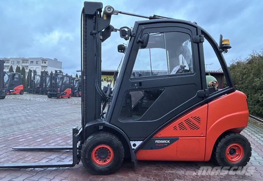 Linde H25T-02 Plinski viličari