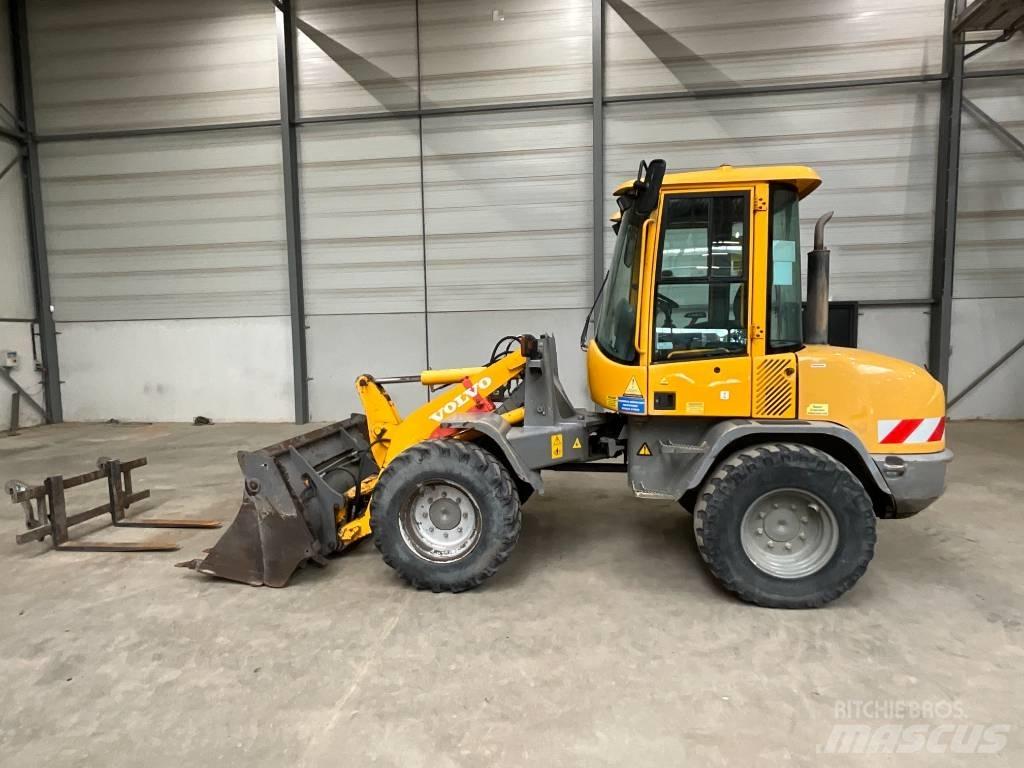 Volvo L 30 B-Z/X Utovarivači na kotačima