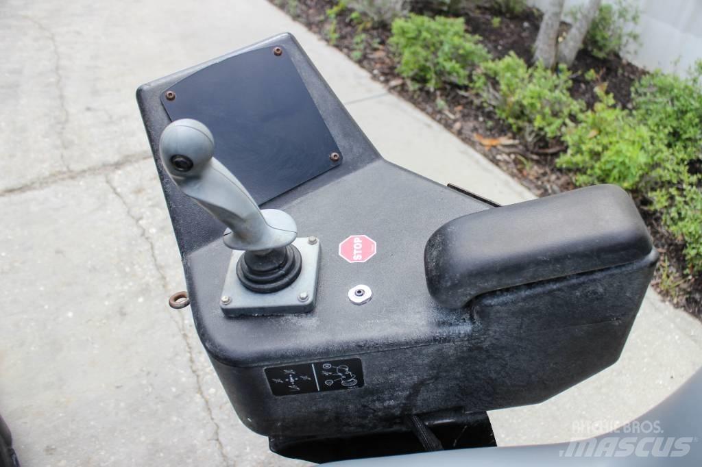 Ditch Witch JT20 Oprema za vodoravno usmjerenje bušenja