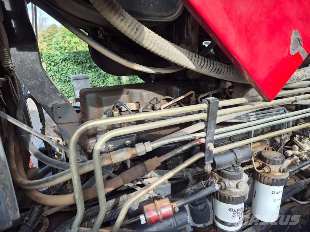 CASE MXM 130 Traktori