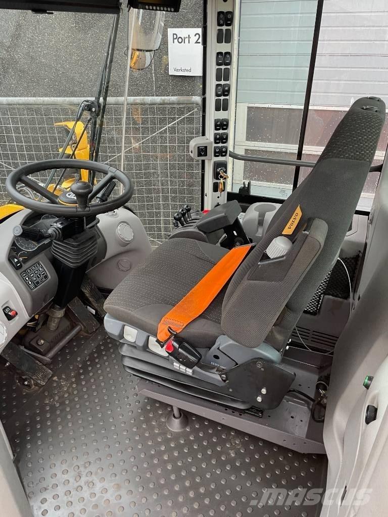 Volvo L90H Utovarivači na kotačima