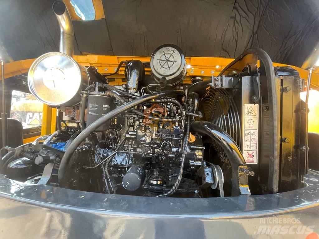 Hyundai 60w-9 Bageri na kotačima