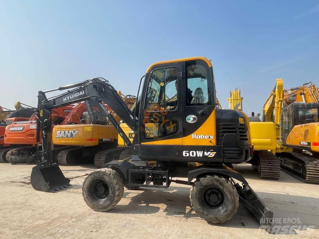 Hyundai 60w-9 Bageri na kotačima