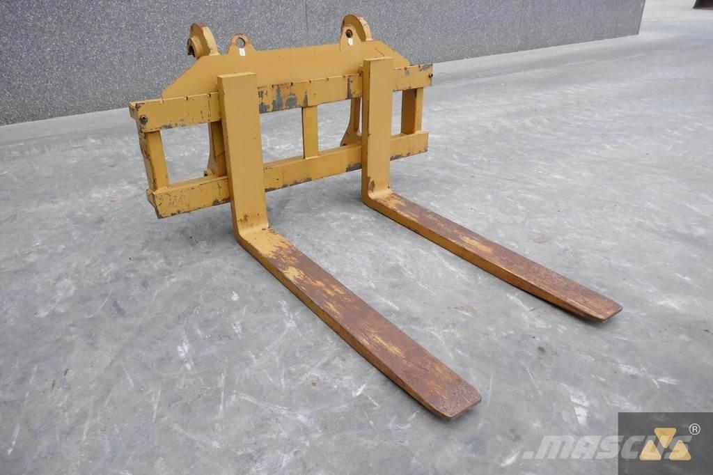 CAT 966/972 Forks Transport – ostalo