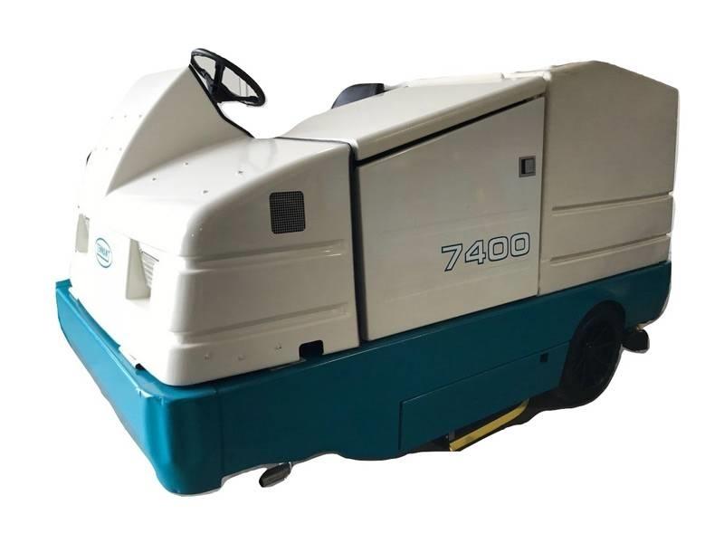 Tennant 7400 Strojevi za metenje