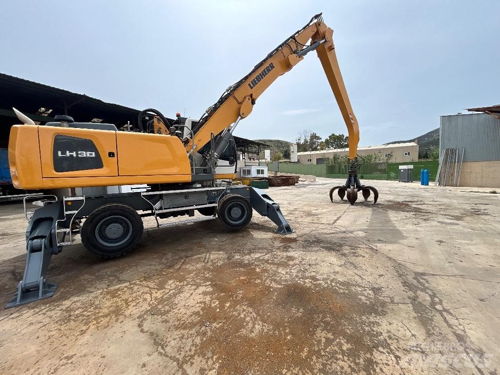 Liebherr Lh30 Bageri za manipuliranje materijalom / otpadom