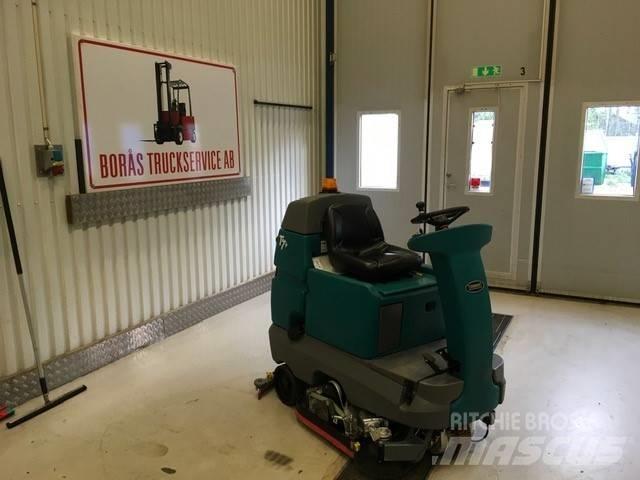 Tennant T 7 + Kombinovani četkasti čistači