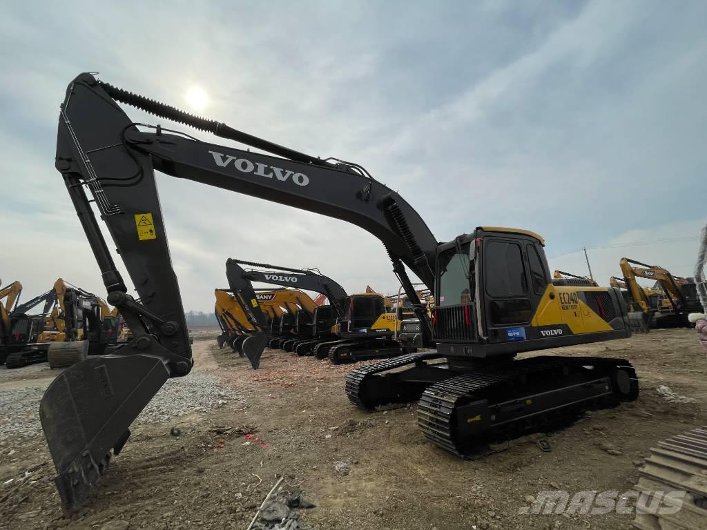 Volvo EC 240 Bageri gusjeničari