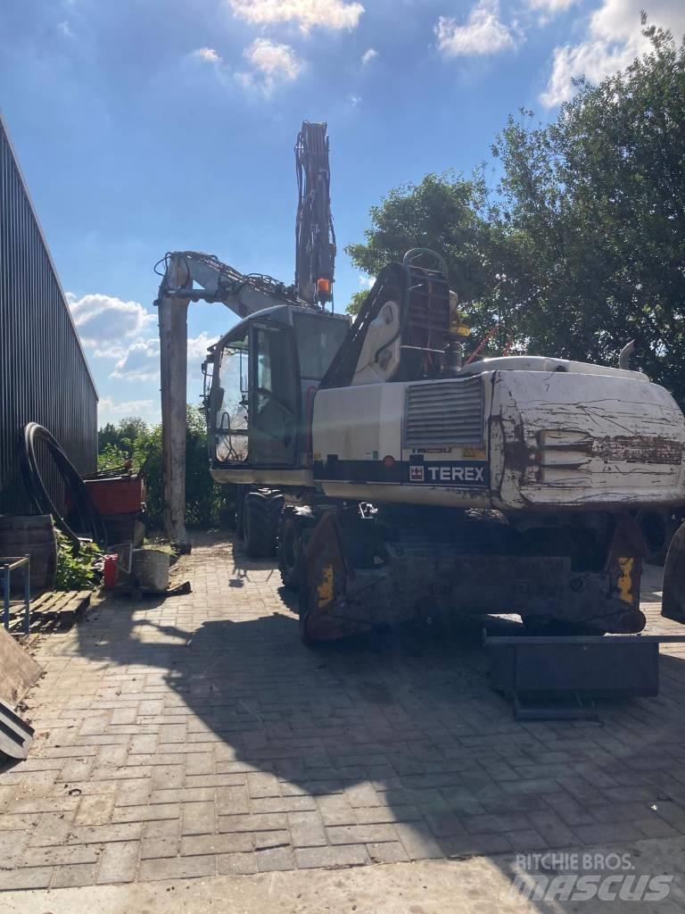 Terex TM 230 Bageri za manipuliranje materijalom / otpadom