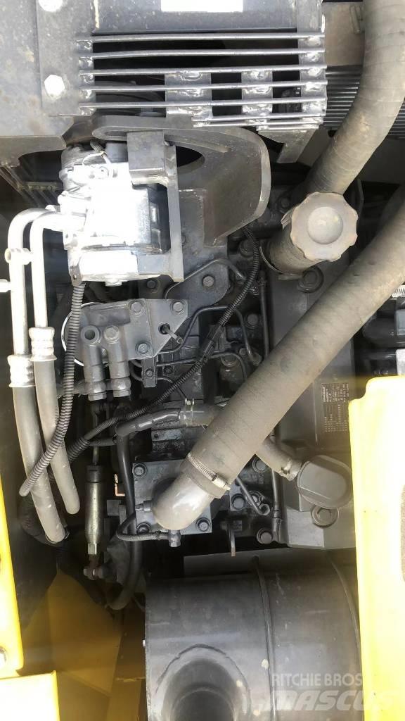 Komatsu PC 130 Bageri gusjeničari