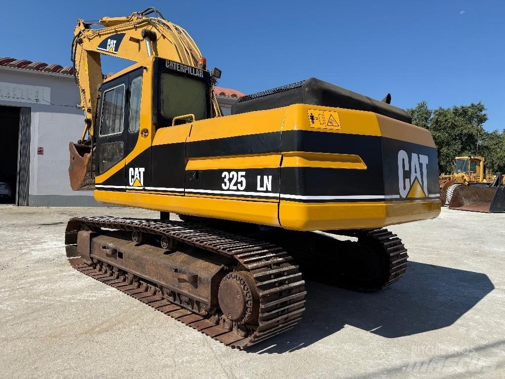 CAT 325 LN Bageri gusjeničari