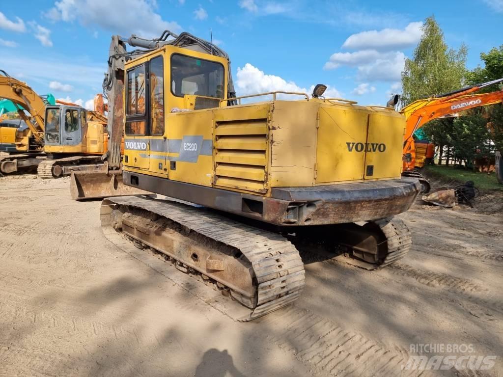 Volvo EC 200 Bageri gusjeničari