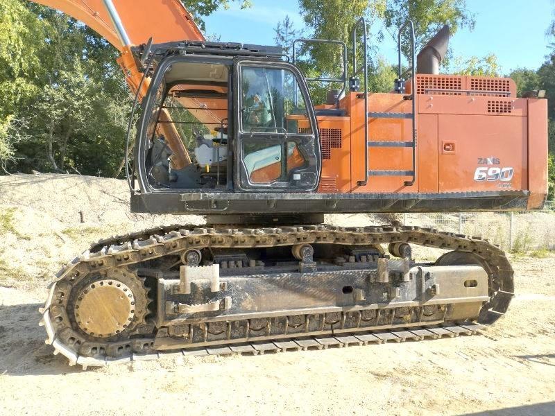 Hitachi ZX 690 LCH-7 Bageri gusjeničari