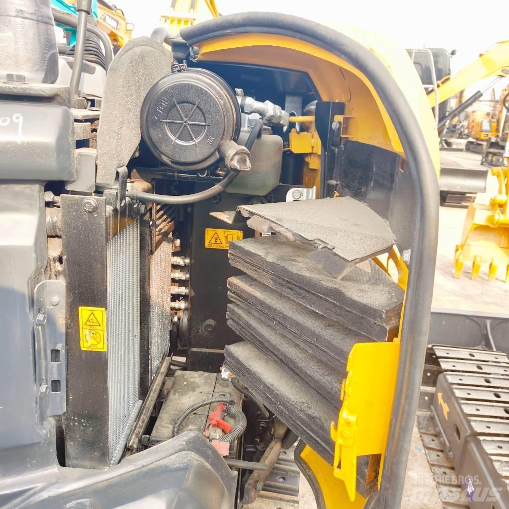 Komatsu PC30MR-3 Mini bageri <7t