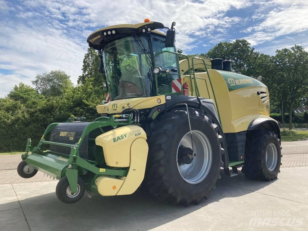 Krone BiG X 680 Strojevi za krmu na vlastiti pogon