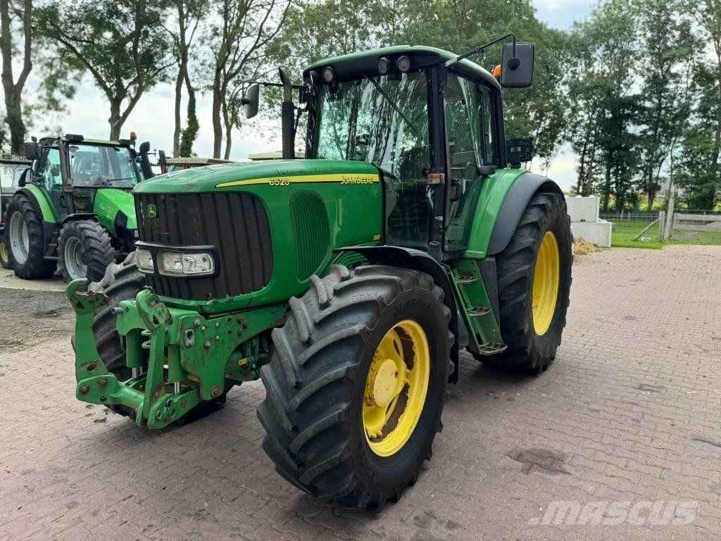 John Deere 6520 Traktori