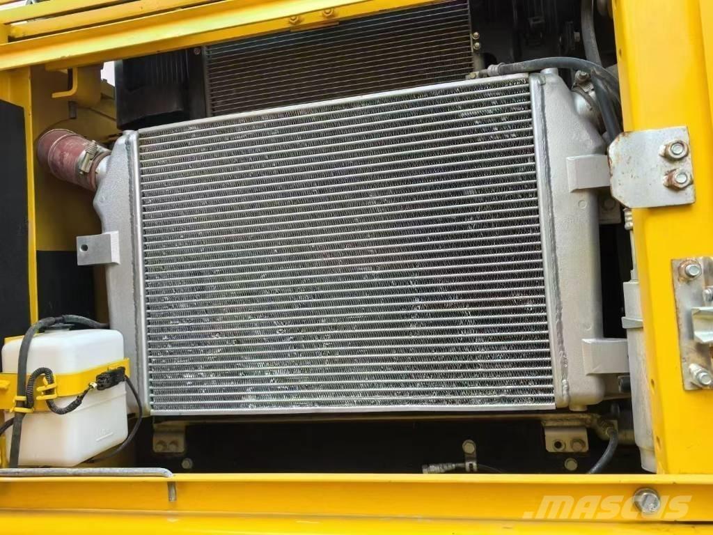 Komatsu PC 350 LC Bageri gusjeničari